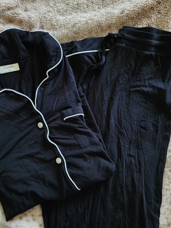 Comfrt Other - Comfrt Luna Lounge Pajama Set - Black - Size XS